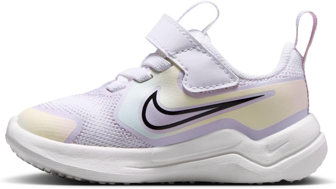 Nike Unisex Kids' Cosmic Runner Running Shoes - Boys Girls Toddlers & Baby Sneakers