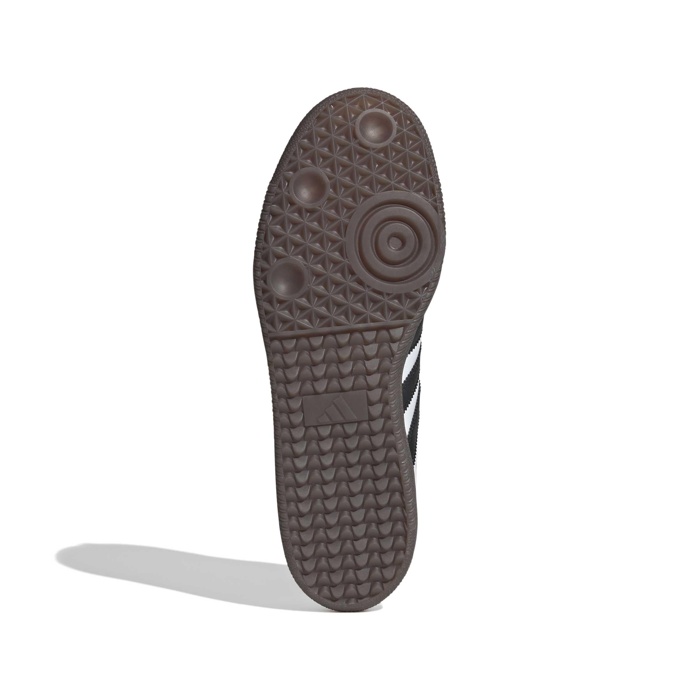 adidas Unisex-Adult Samba Indoor Shoe | Soccer Shoes