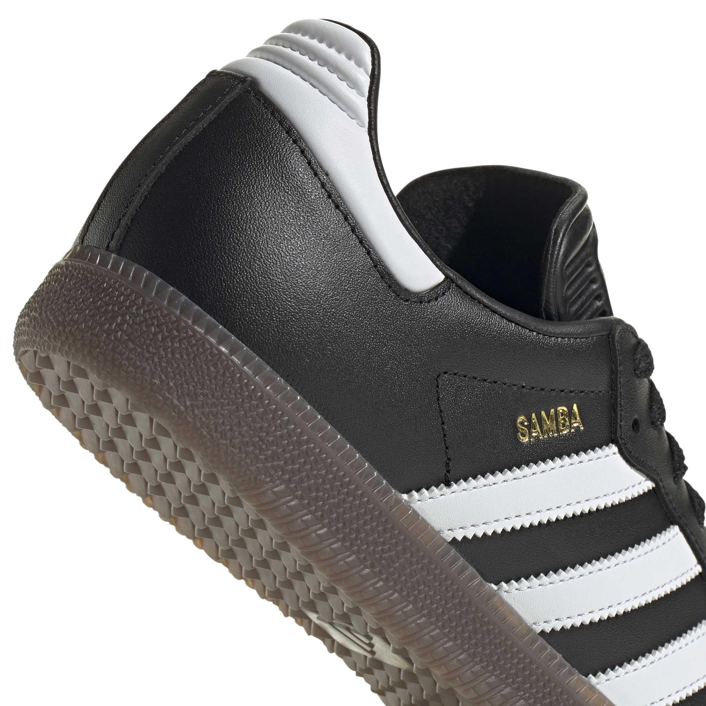 adidas Unisex-Adult Samba Indoor Shoe | Soccer Shoes