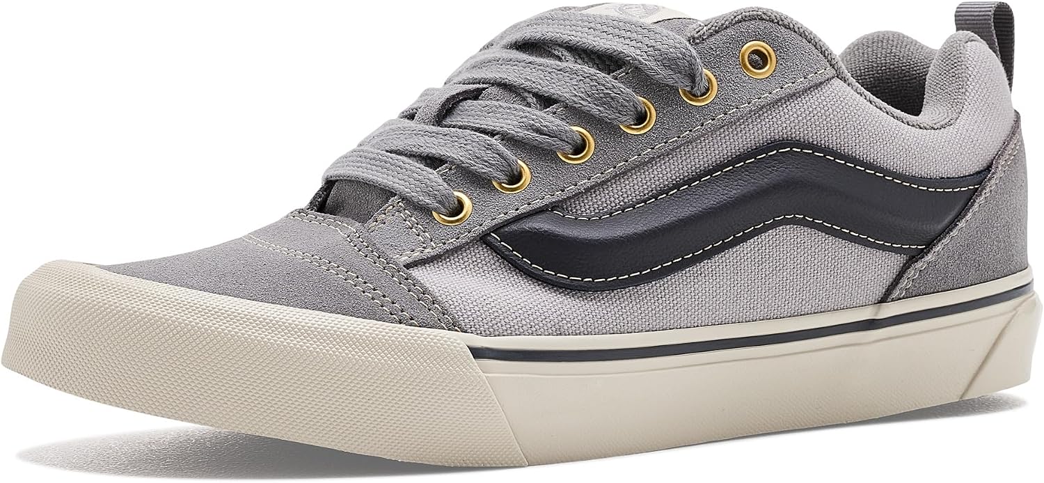 Vans Unisex Adult Knu Skool Shoe - '90s Retro Puffy Low-Top Fashion Sneakers for Men & Women